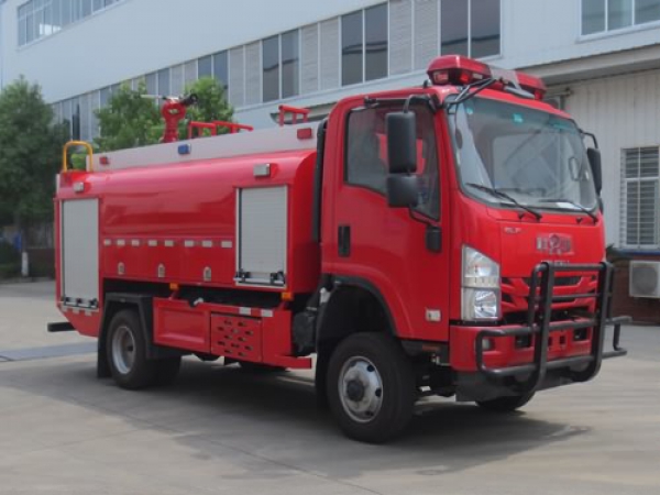 4.2噸慶鈴越野水罐消防車